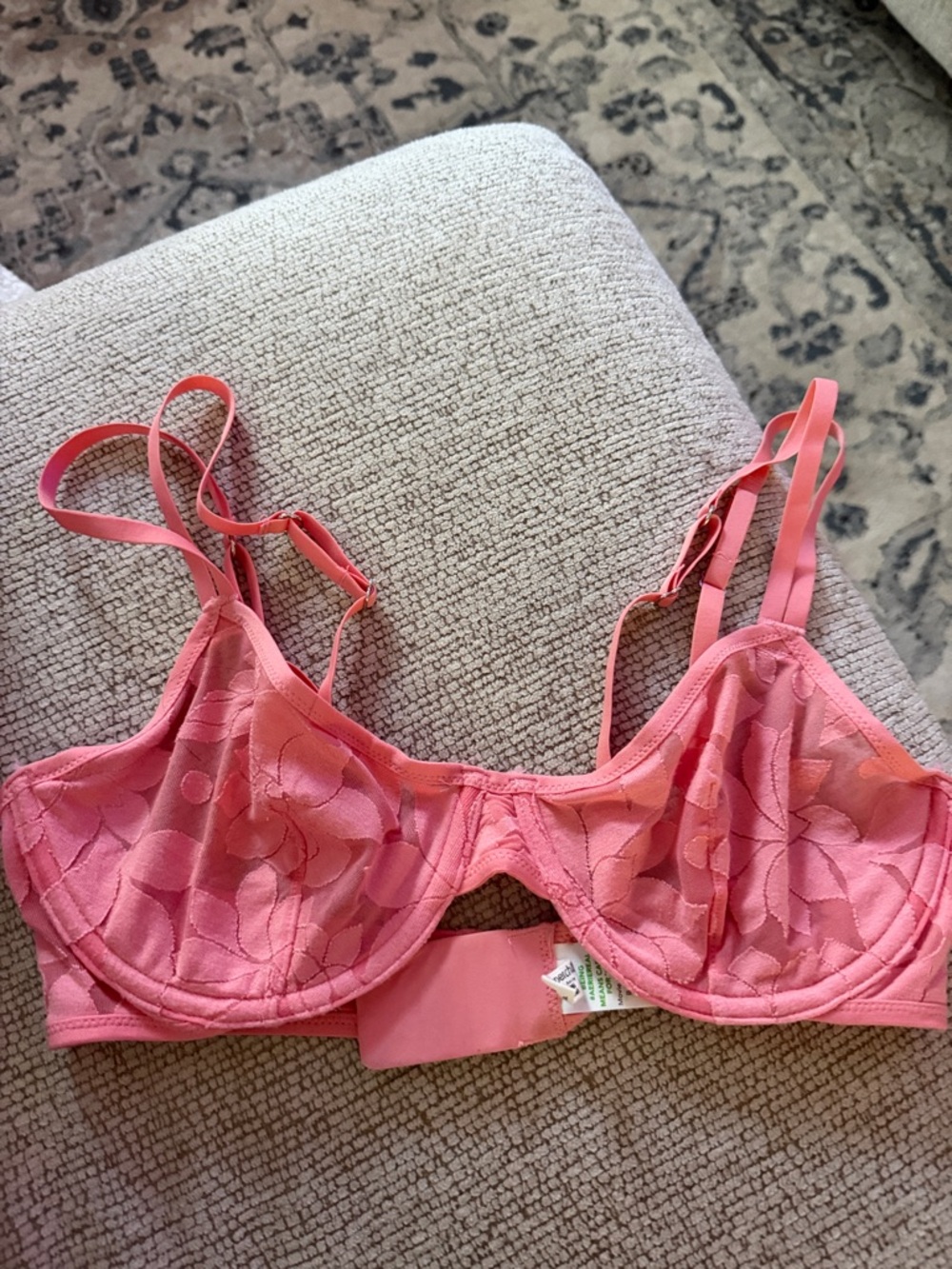 aerie Coral Pink Sheer Floral Lace Underwire Bra